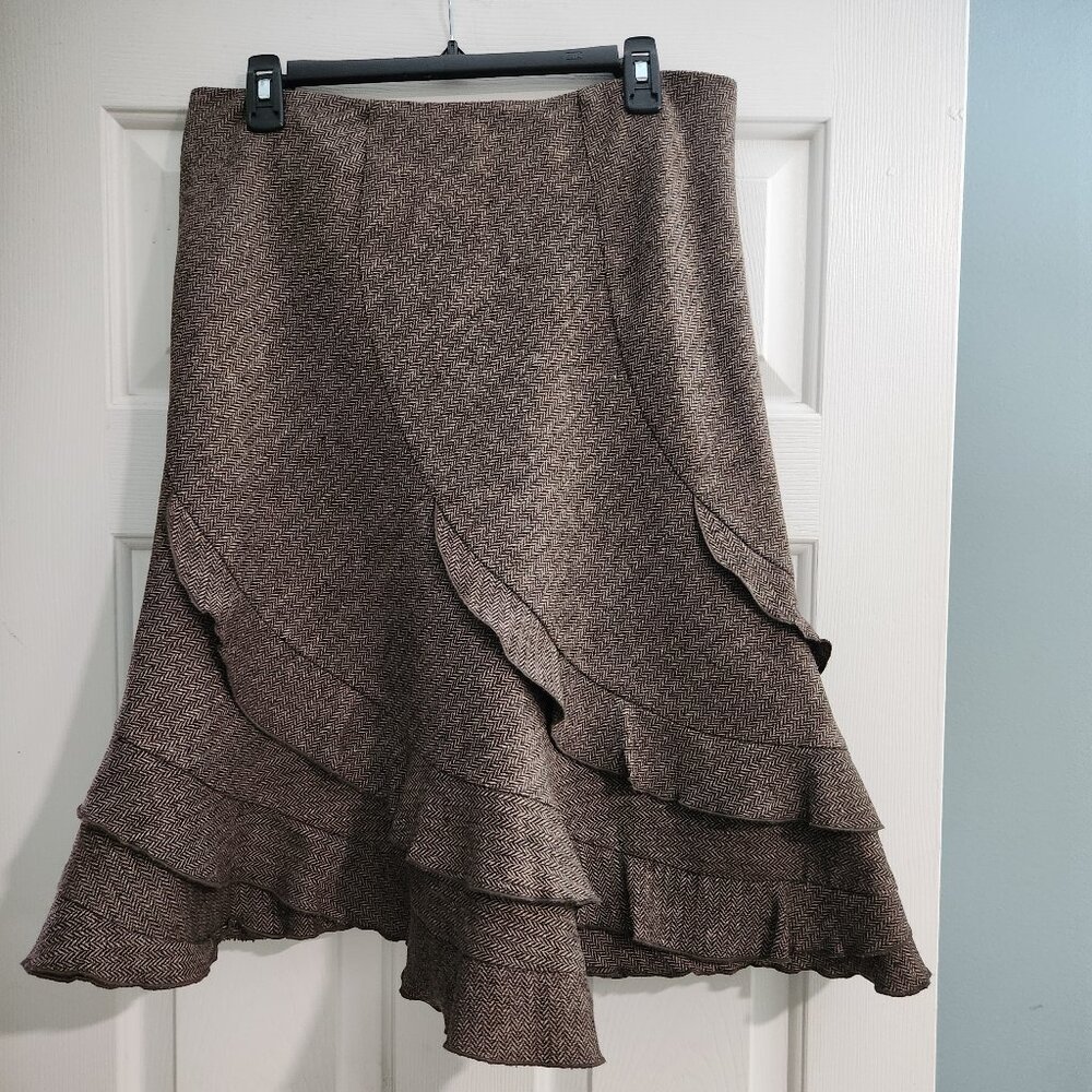 (European Designer NEW Look) Flared Layered Herringbone Skirt Size 10